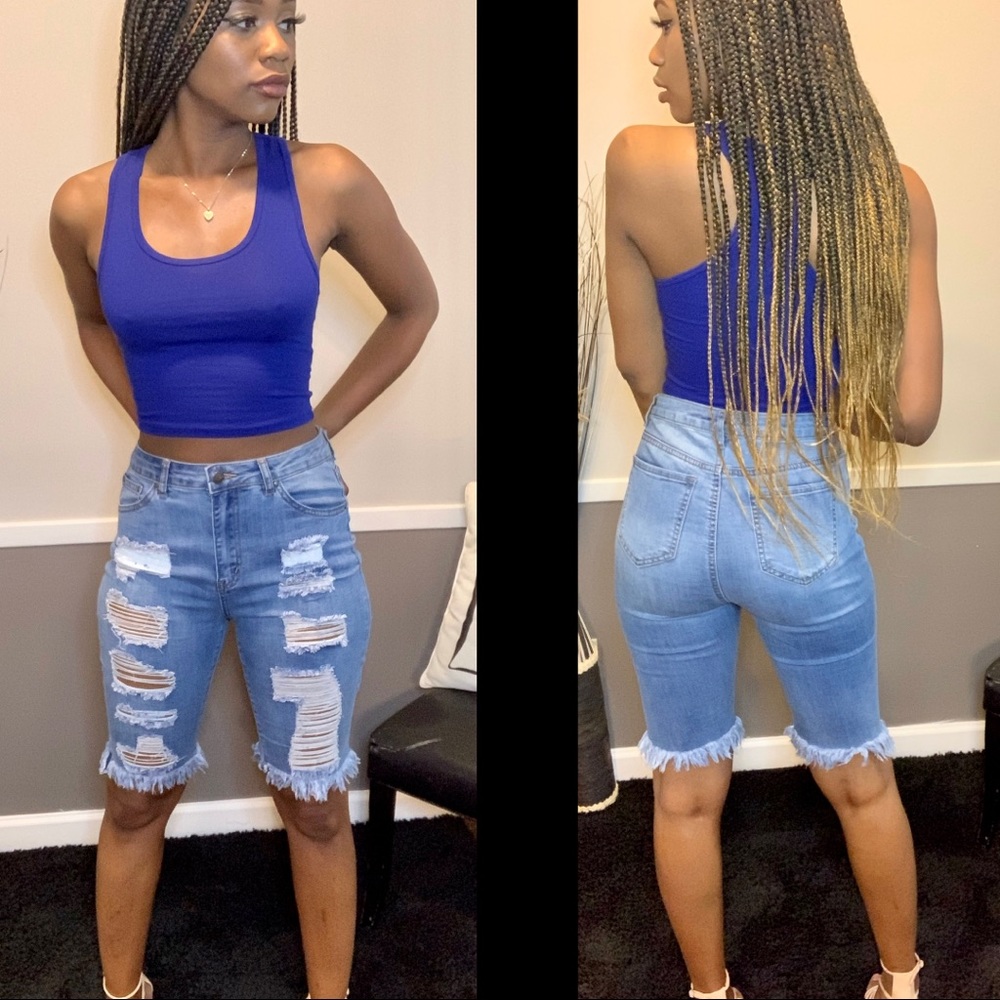 Destroyed Bermuda shorts